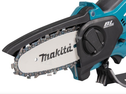 Fierăstrău cu lanț cu acumulator Makita UC100DZ